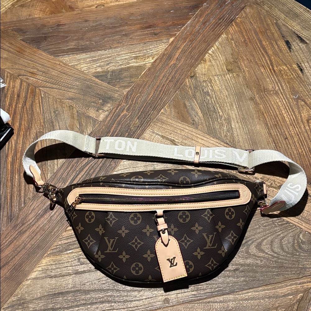 Bum Bag - KNOCKOFF